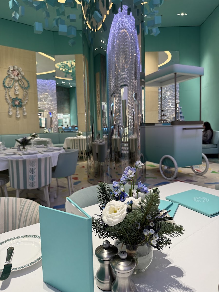 Blue Box Café Dubai Photos 2